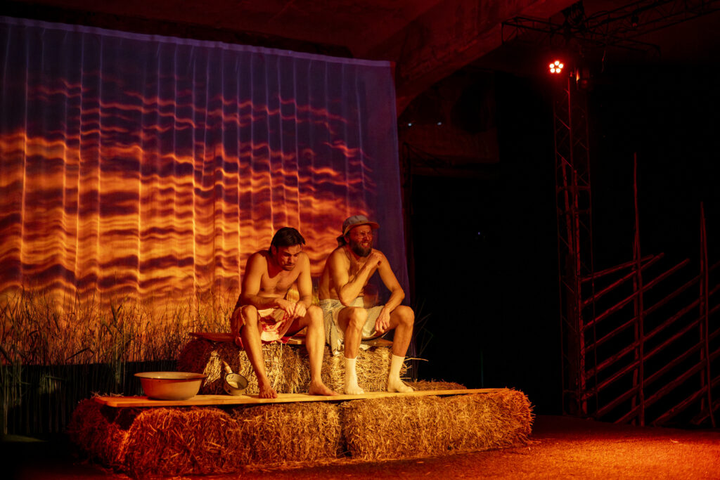 Suveteater “Jänki seiklused Hiiumaal" Viscosa Kultuuritehases – mida teha Hiiumaal ja kuhu minna lastega.