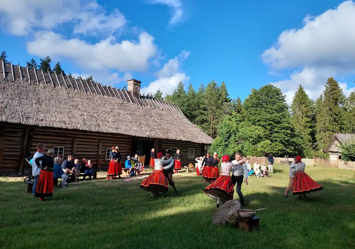 Mihkli talumuuseum Hiiumaal