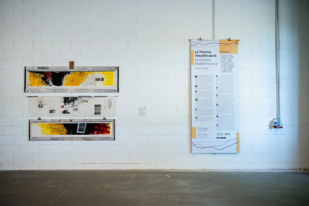 Eesti Tekstiilikunstnike Liidu näitus "La Viscosa. Tekstiilivabrik" Ülle Raadiku töö "Oli kord. Kreenholm." Viscosa Katedraalis Hiiumaal